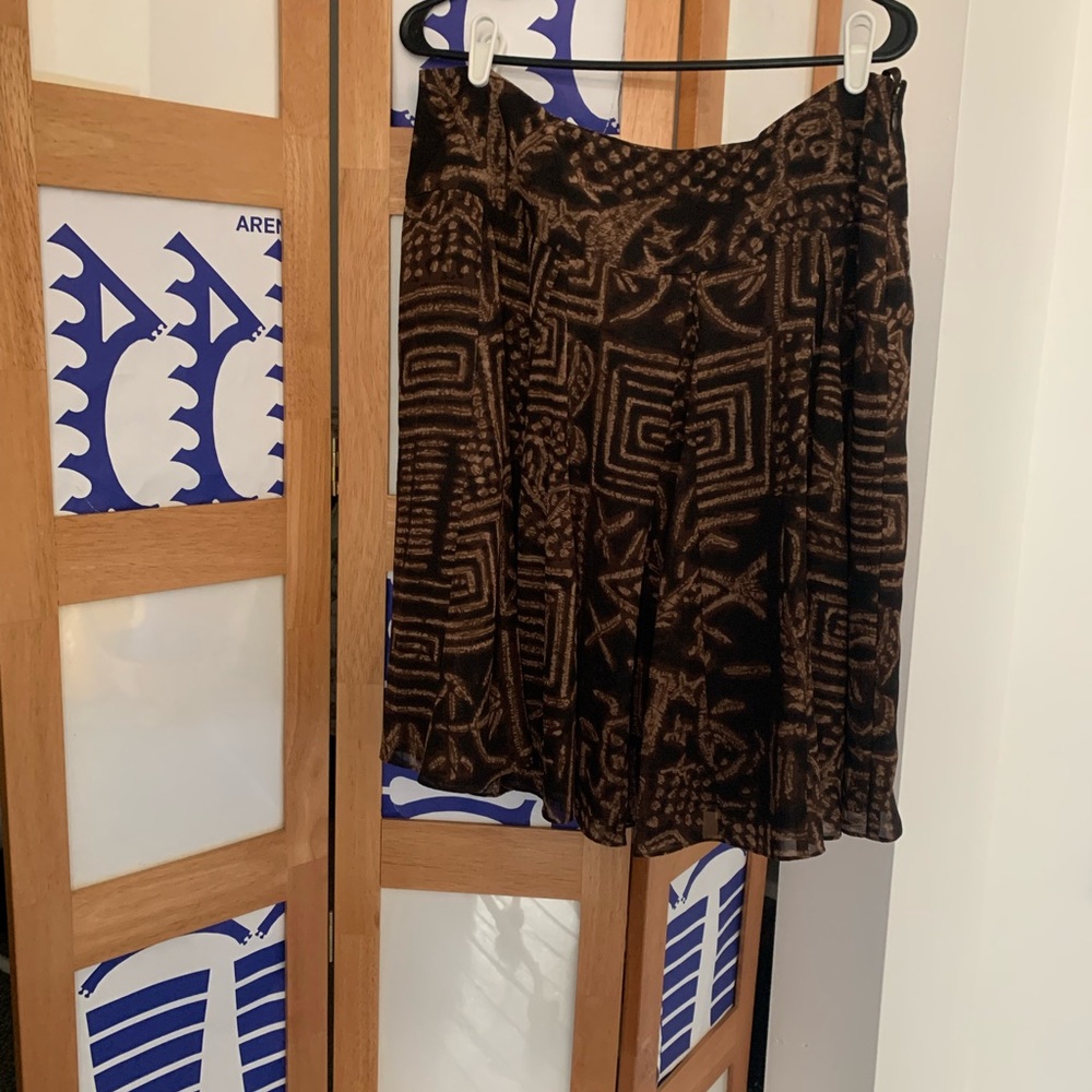 Brown Geometric Patterned Skirt